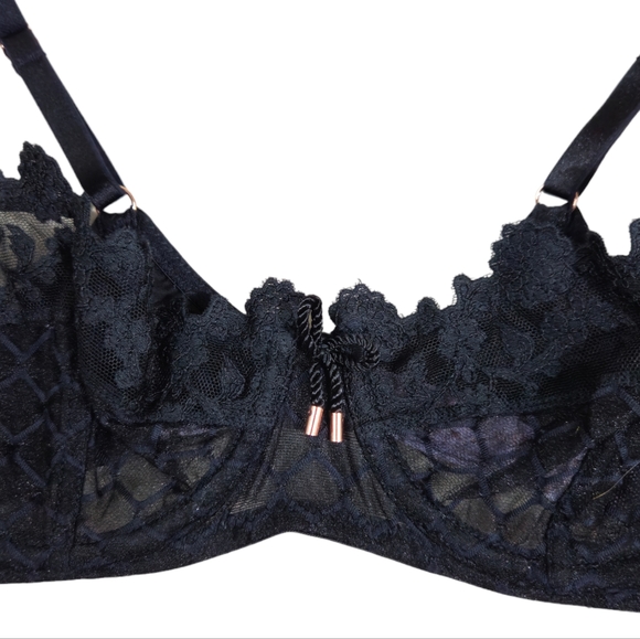 Savage X Fenty Black Laxe Demi Cup Sexy Bra 32C - Picture 3 of 6